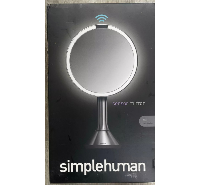 Настольное косметическое зеркало Simplehuman  с увеличением 5X и подсветкой (размер 20 см) серебристый