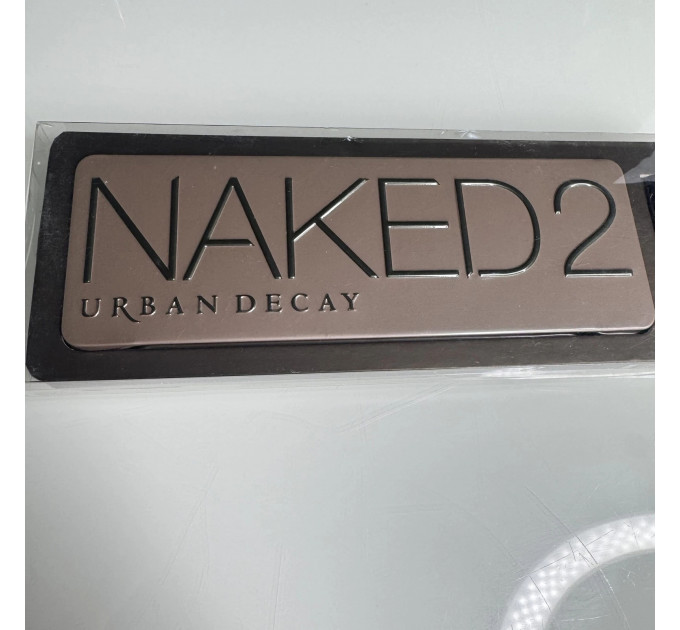 Подарунковий набір декоративної косметики (палетка тіней Urban Decay Naked2 на 12 відтінків і міні-блиск для губ Urban Decay Lip Junkie Lipgloss відтінок Naked)