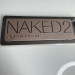 Подарунковий набір декоративної косметики (палетка тіней Urban Decay Naked2 на 12 відтінків і міні-блиск для губ Urban Decay Lip Junkie Lipgloss відтінок Naked)