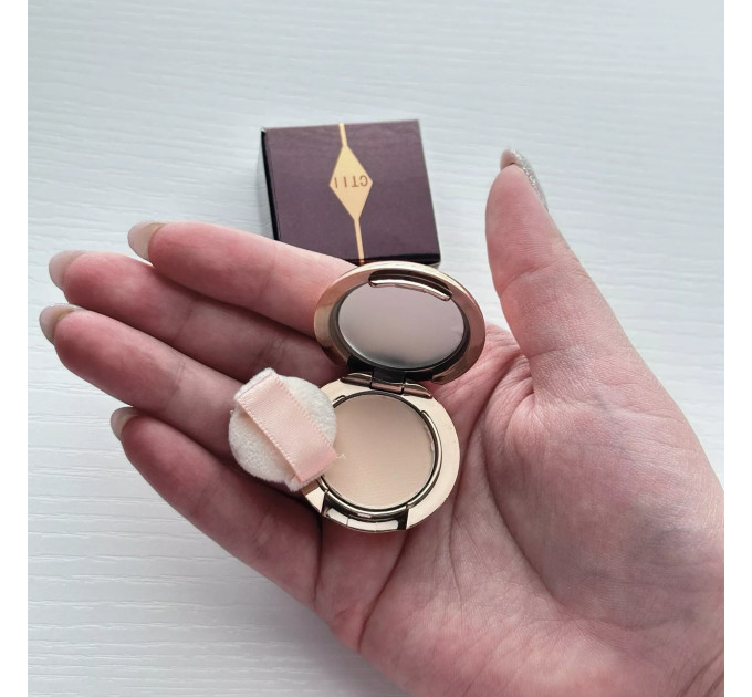 Компактна пудра для обличчя Charlotte Tilbury Airbrush Flawless Finish відтінок 1 Fair 3,4 г