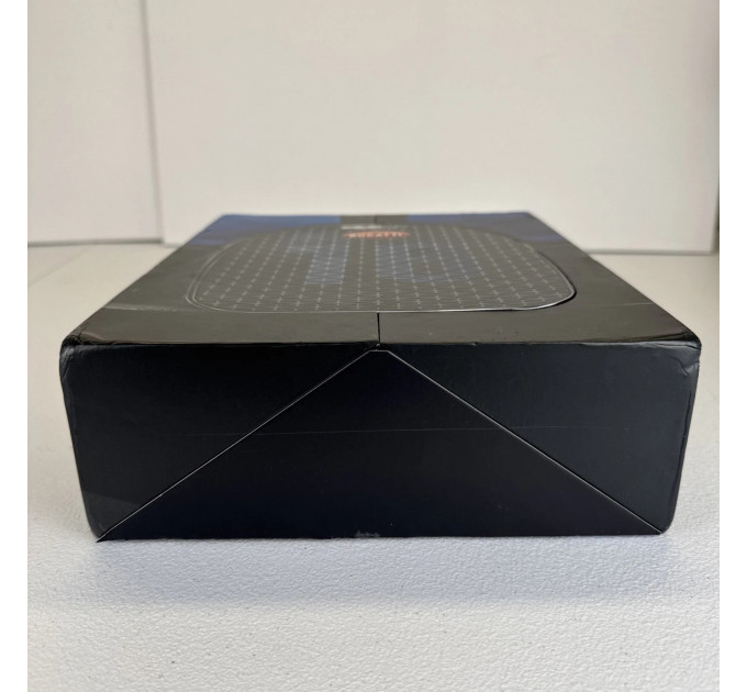 Подарунковий лімітований набір Gillette Bugatti Bugatti heated razor станок для гоління з підігрівом + кейс + машинка + ручка