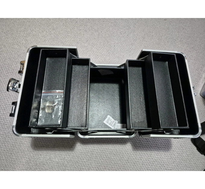 Дорожній кейс для макіяжу NYX Makeup Artist Storage Tiered Case