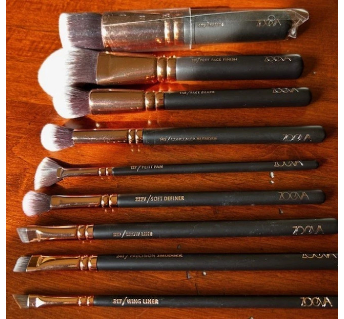 Набір кистей для макіяжу ZOEVA Rose Golden Brush Collection Vol.1 Luxury 9 шт з клатчем