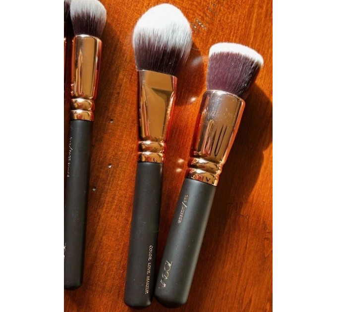 Набір кистей для макіяжу ZOEVA Rose Golden Brush Collection Vol.1 Luxury 9 шт з клатчем