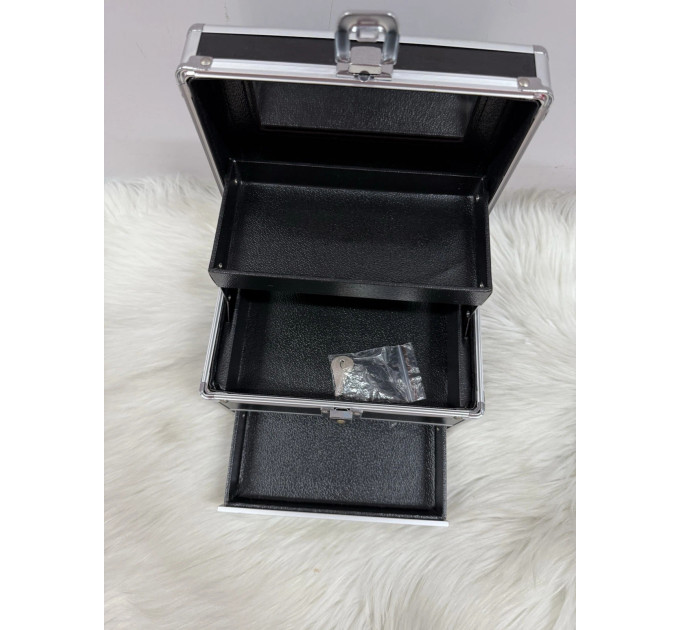 Кейс візажиста NYX Professional Makeup Train 3 Tier (20х15х15 см)