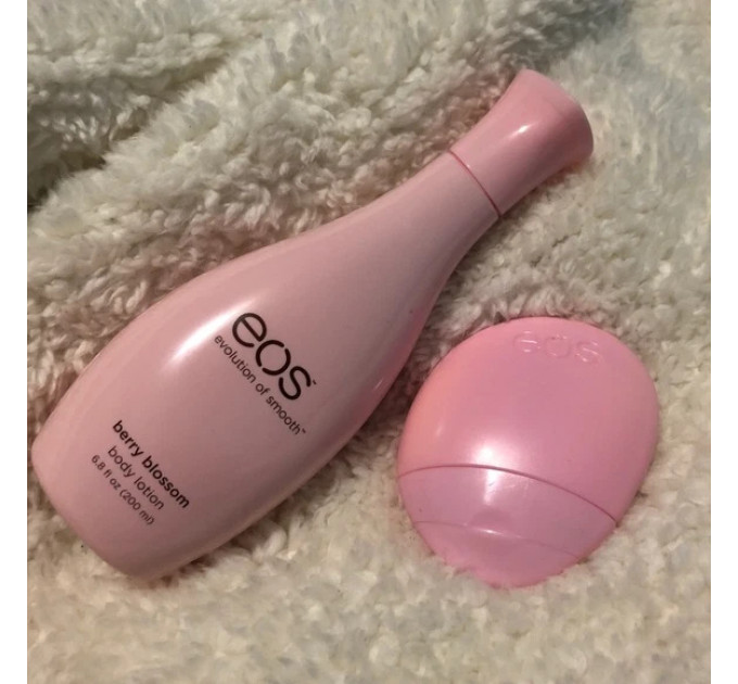 Набір косметики для тіла EOS Berry Blossom лосьйон 200 мл і крем для рук 44 мл