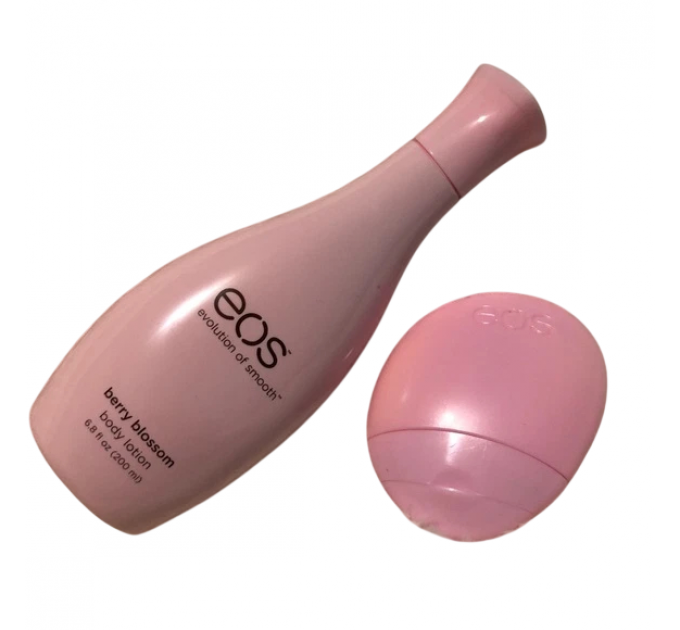 Набір косметики для тіла EOS Berry Blossom лосьйон 200 мл і крем для рук 44 мл