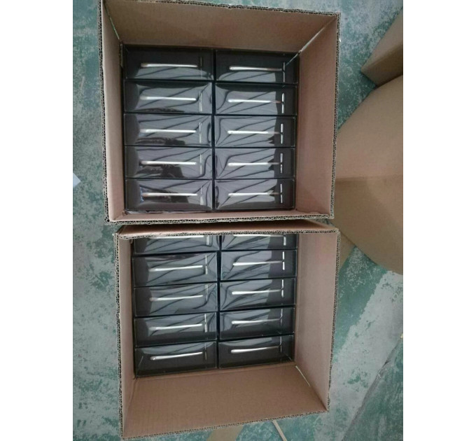 Металлическая полированная бритва цвета «оружейная сталь» с лезвием Gillette Trac