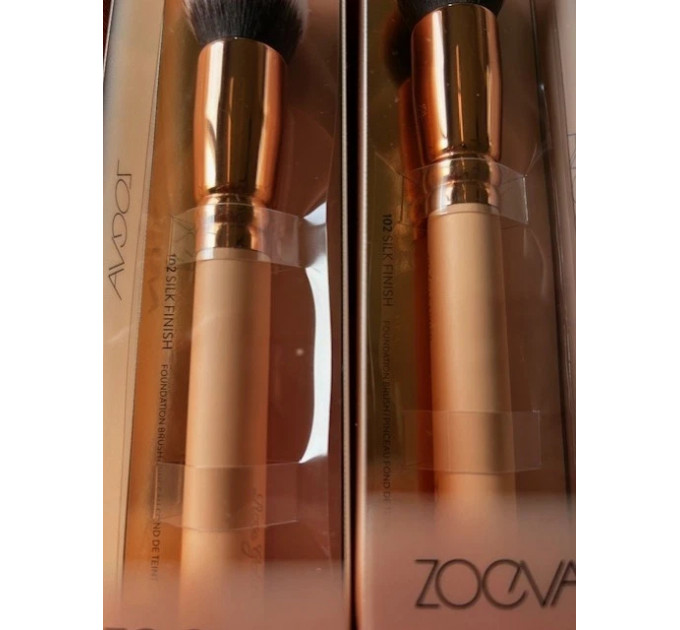 Професійний пензель для нанесення і розтушовування тону ZOEVA 102 Silk Finish Rose Gold
