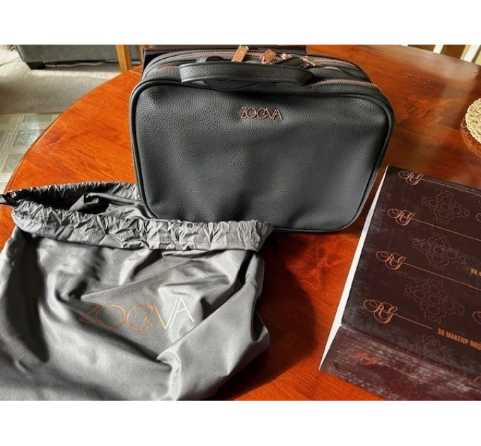 Професійний набір кистей для макіяжу Zoeva Makeup Artist Zoe Bag Rose Golden Vol 3 з сумкою 30 шт.