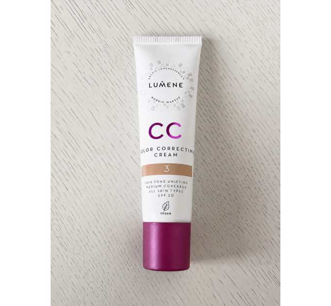 Зволожуючий СС-крем для обличчя Lumene CC Color Correcting Cream 30 мл SPF20