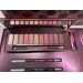 Подарунковий косметичний набір для макіяжу Urban Decay Naked Cherry Vault (палетка тіней 12 кольорів/2 олівці для очей/3 помади)
