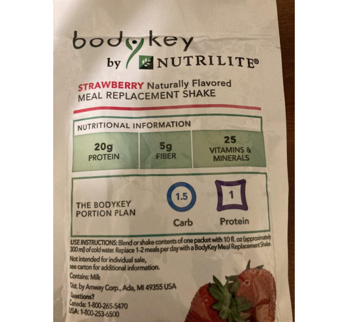 Протеїн Amway BodyKey by Nutrilite з полуничним смаком 14 пакетиків