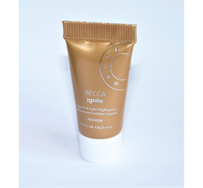 Жидкий хайлайтер для лица и тела Becca Ignite Liquified Ligh (5 мл)