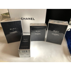 Подарунковий набір для чоловіків Chanel Bleu de Chanel (Туалетна вода 150 мл, Дезодорант-стік 75 мл, Гель для душу 200 мл, Туалетна вода в дорожньому розмірі 3х20 мл)