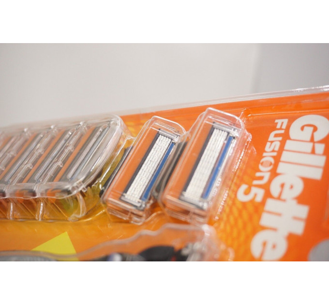 Бритва мужская Gillette Fusion 5 (1 станок и 7 картриджей)