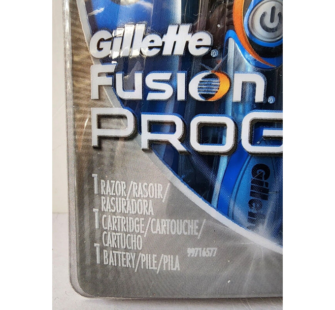 Бритва мужская Gillette Fusion ProGlide Power кнопка включения с подсветкой (1 станок с картриджем и 1 батарейка)