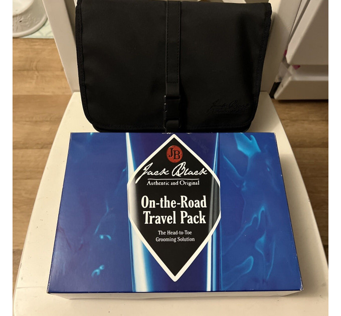 Подарунковий дорожній набір Jack Black On-The-Road (6 предметів та сумка)