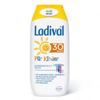Дитяче сонцезахисне молочко Ladival SPF 30 (200 мл)