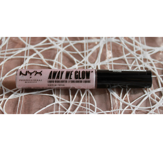 Рідкий хайлайтер NYX Cosmetics Away We Glow Liquid Highlighter (різні відтінки)