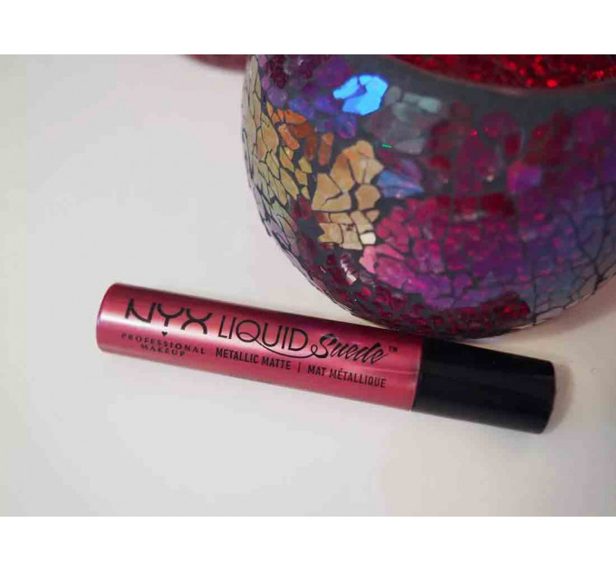 Рідка помада для губ NYX Liquid Suede Metallic Matte Lipstick (4 мл)