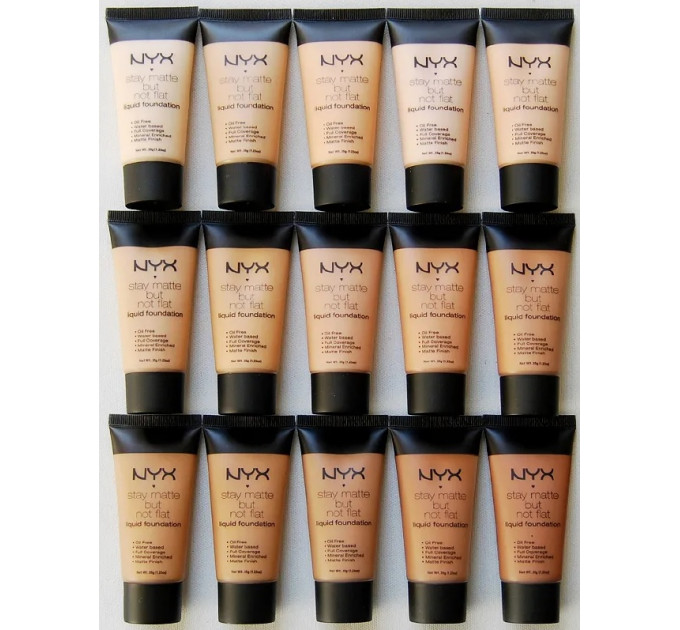 Тональна основа NYX Cosmetics Stay Matte But Not Flat Liquid Foundation (35 мл)