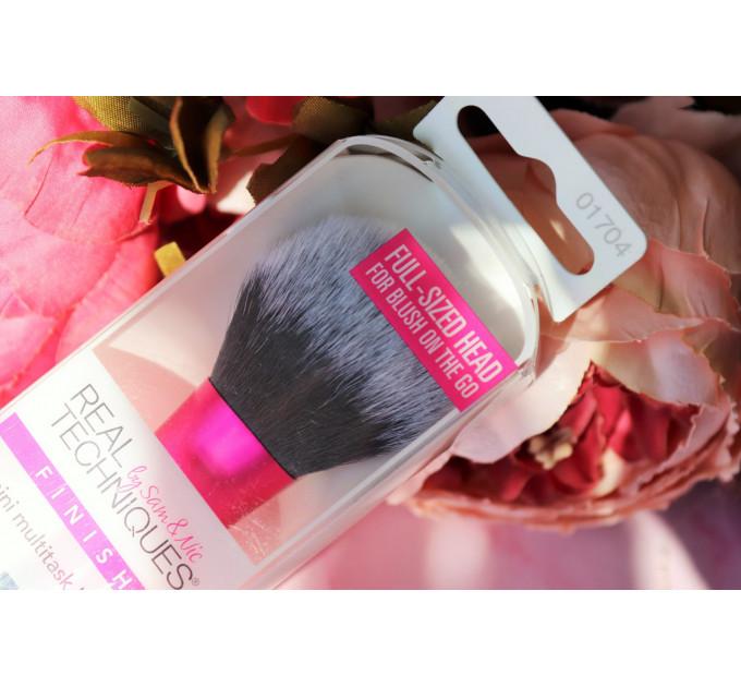 Пензель багатофункціональний Real Techniques (Реал Технікс) Mini Multitask Brush (без коробки)