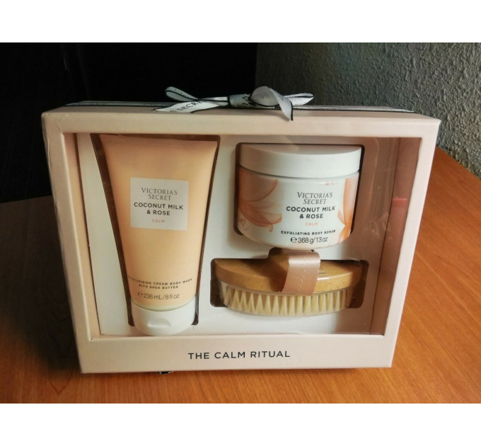 Подарунковий набір для тіла Victoria's Secret The Calm Ritual Kit Кокосове молоко та троянда (3 предмети)