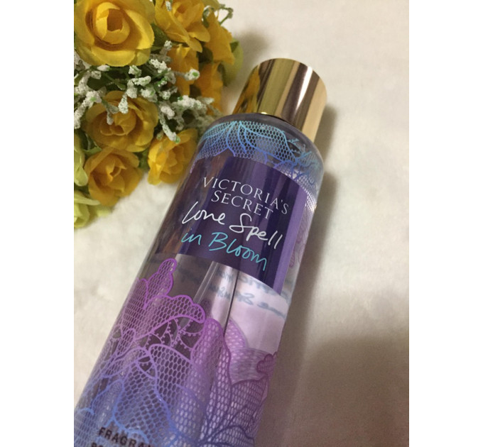 Парфумований спрей для тіла Victoria`s Secret Love Spell In Bloom Fragrance Body Mist (250 мл)