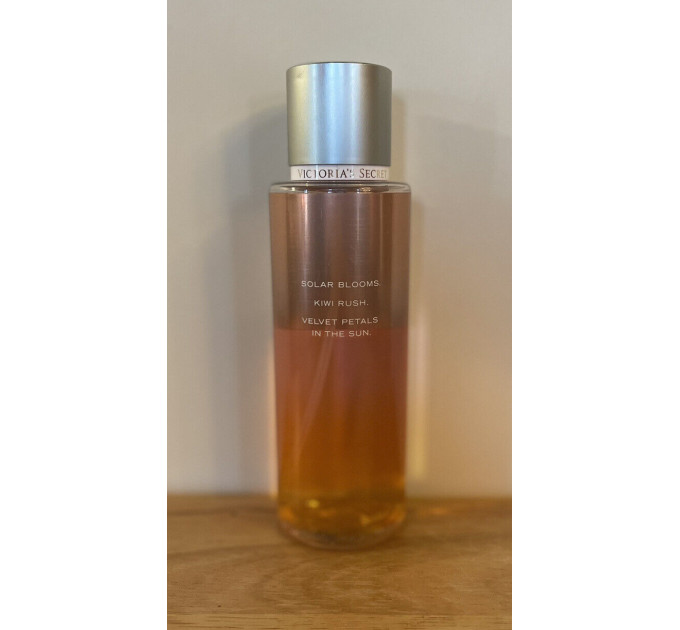 Парфюмированный спрей для тела Victoria`s Secret Velvet Petals Sunkissed 250 мл