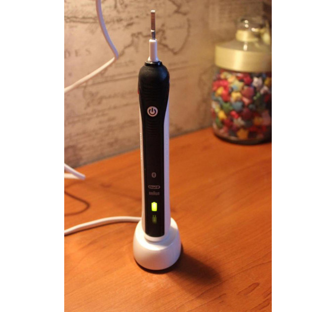 Электрическая зубная щетка Oral B Smart 4 4900 (2 шт)