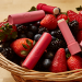 Бальзам для губ в стіку EOS Smooth Stick Lip Balm Pomegranate Raspberry Гранат та малина 4 г