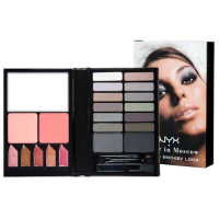 Набір косметики NYX Cosmetics Winter (14 відтінків тіней + 2 відтінки рум'ян + 5 блисків для губ)