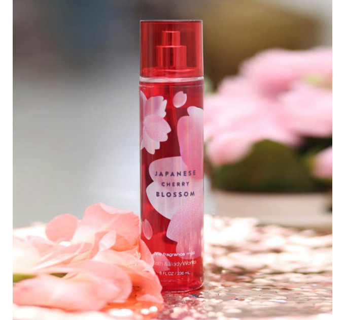 Bath & Body Works Japanese Cherry Blossom Body Mist, 236 ml Парфюмированный спрей-мист для тела