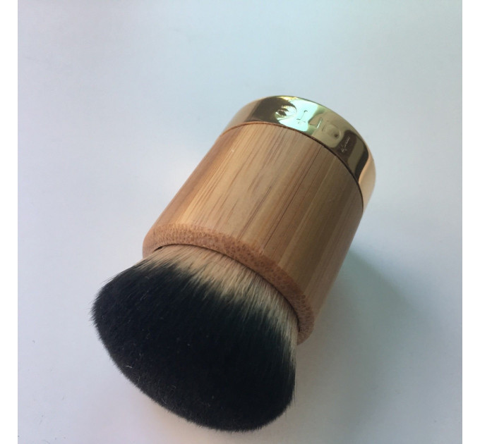 Кисть для пудровой основы Tarte Airbuki Bamboo Powder Foundation Brush