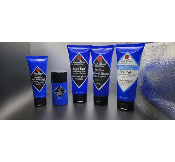 Набір чоловічої косметики Jack Black Travel Kit (гель для вмивання, крем для обличчя, засіб для гоління та дезодорант)