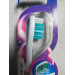 Отбеливающая зубная щётка Oral-B Vivid Whitening цвет лайм