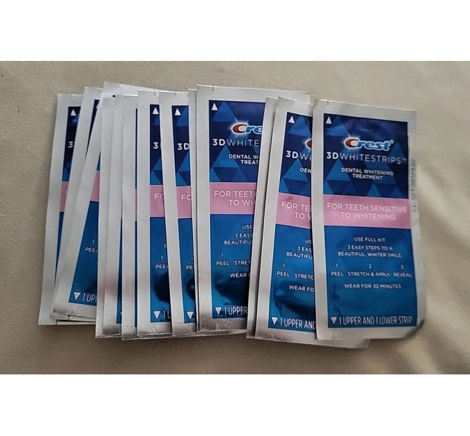 Відбілюючі смужки для зубів Crest 3D Whitestrips Sensitive 4 стікери 8 смужок
