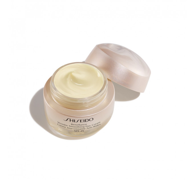 Денний крем для обличчя Shiseido Benefiance Wrinkle Smoothing Cream 50 мл